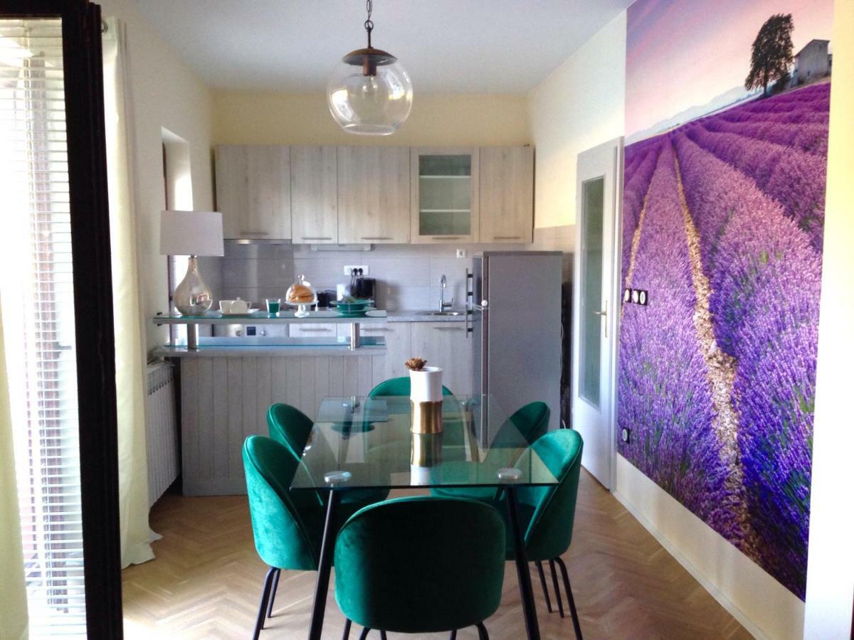 Vacation Home Viducic Dragove Bagian luar foto